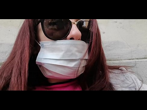 ❤️ Nicoletta hämnas på sin granne och kissar i hans garage (Special Covid19 Italian Quarantine) ☑ Fuckvideo at us ❌️